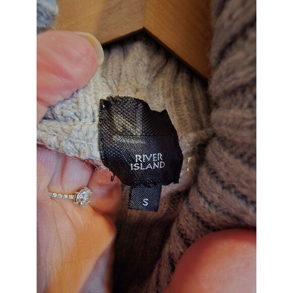 River Island gray patterned chunky turtle neck sweater size small - Picture 8 of 10